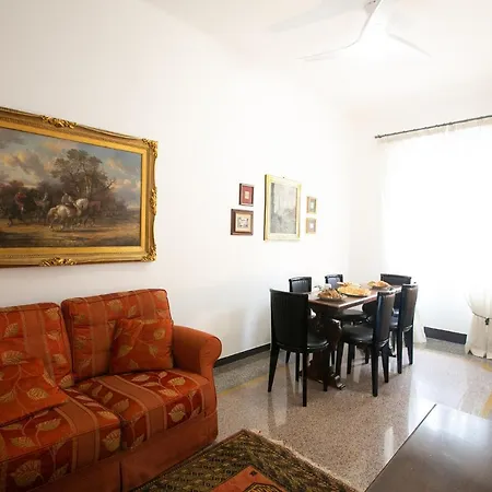 Altido Spacious Flat For 7, Near Train Station In جنوة